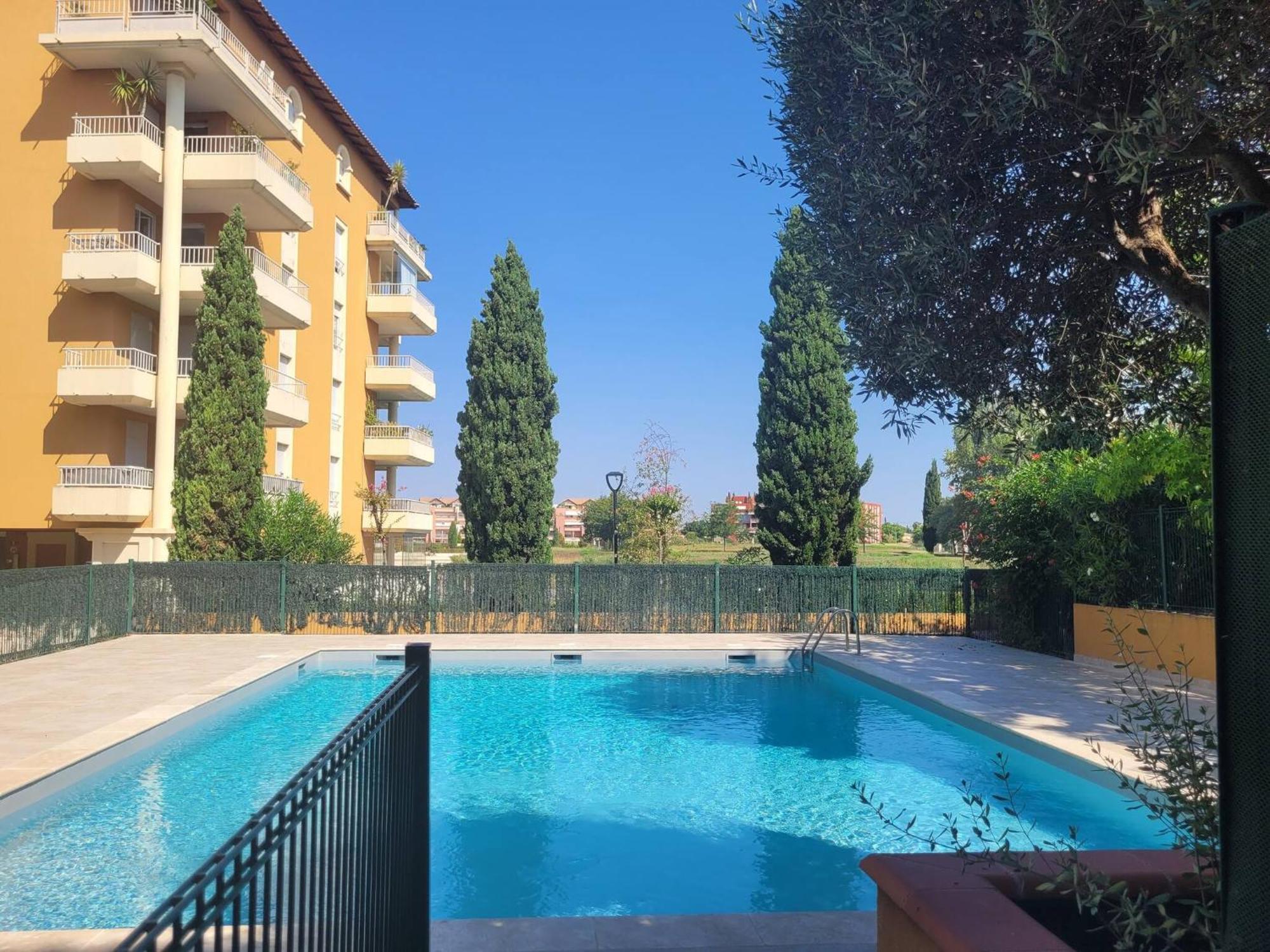 Apartament Le Jardin D'Hugo Lattes Zewnętrze zdjęcie