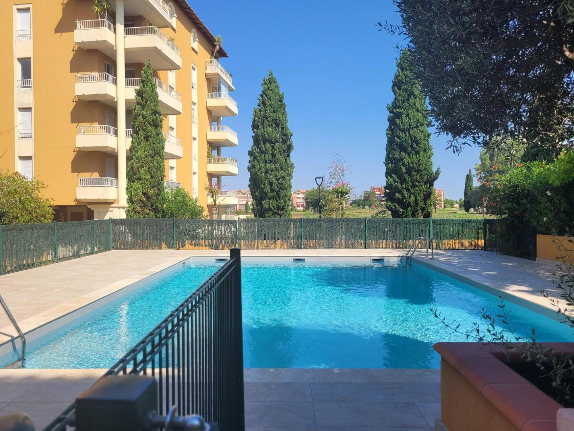 Apartament Le Jardin D'Hugo Lattes Zewnętrze zdjęcie